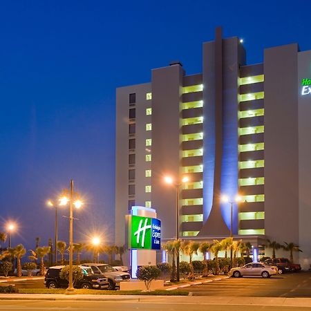 Holiday Inn Express & Suites Oceanfront Daytona Beach Shores By Ihg Zewnętrze zdjęcie
