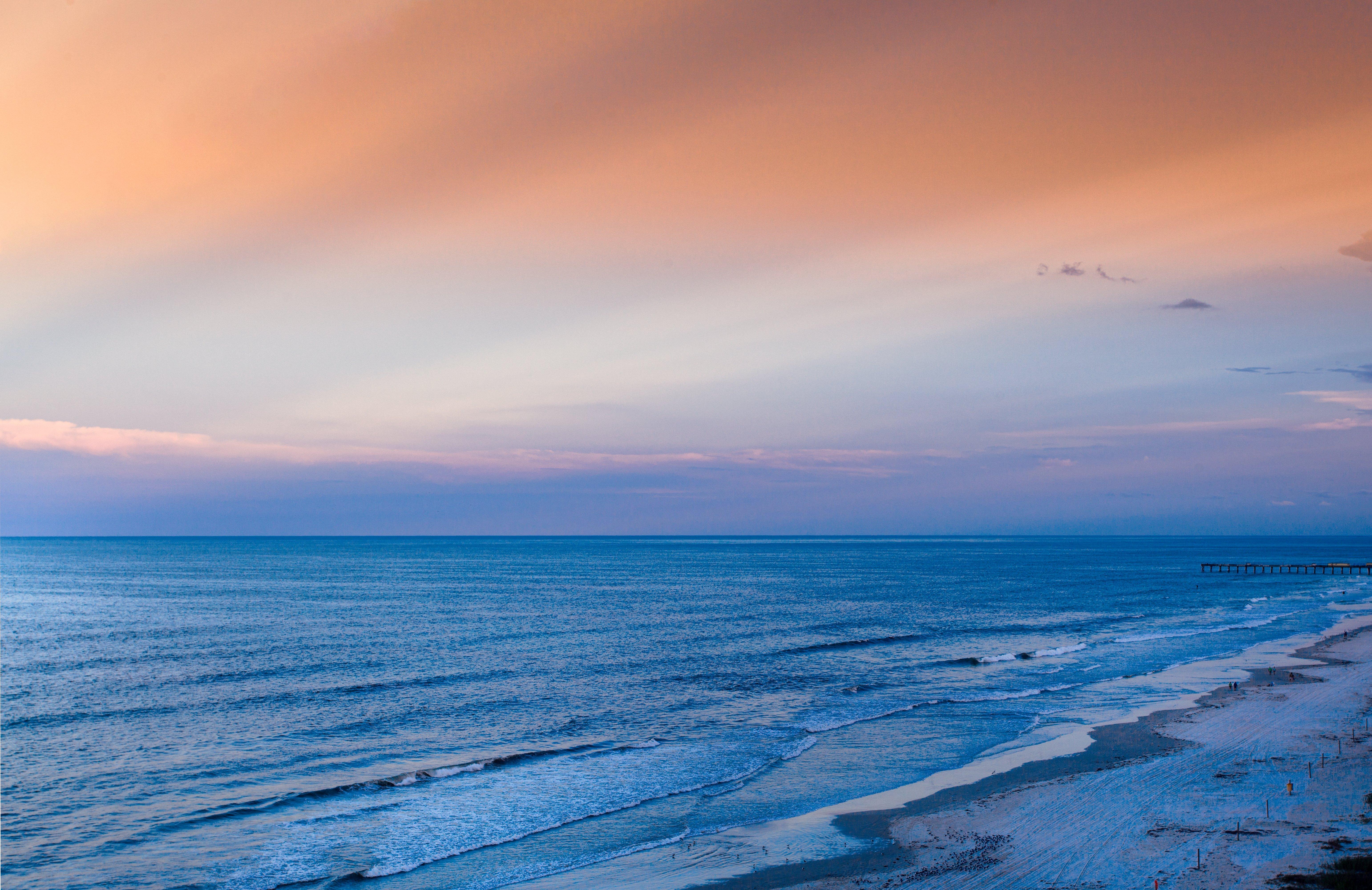 Holiday Inn Express & Suites Oceanfront Daytona Beach Shores By Ihg Zewnętrze zdjęcie