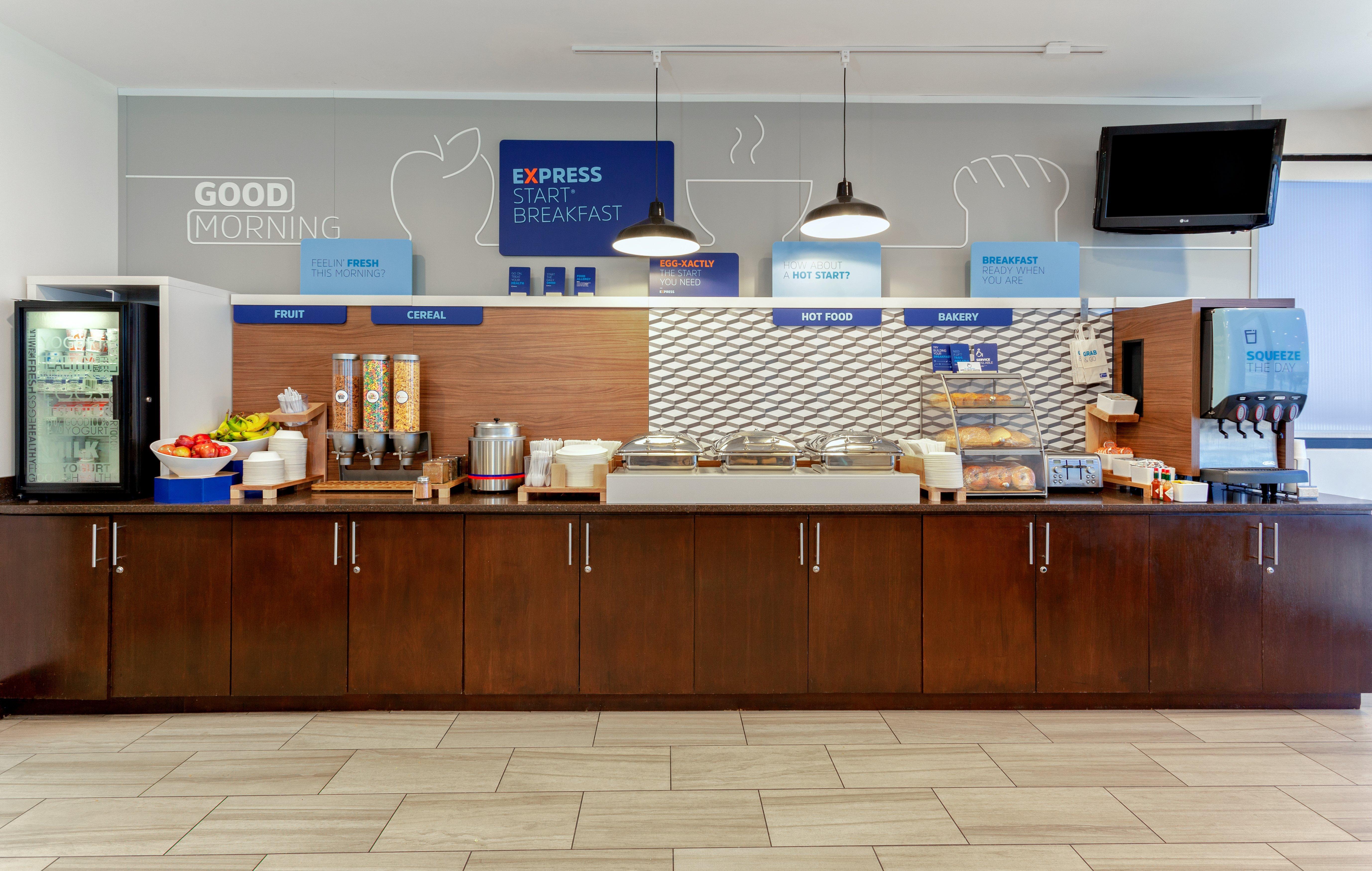 Holiday Inn Express & Suites Oceanfront Daytona Beach Shores By Ihg Zewnętrze zdjęcie