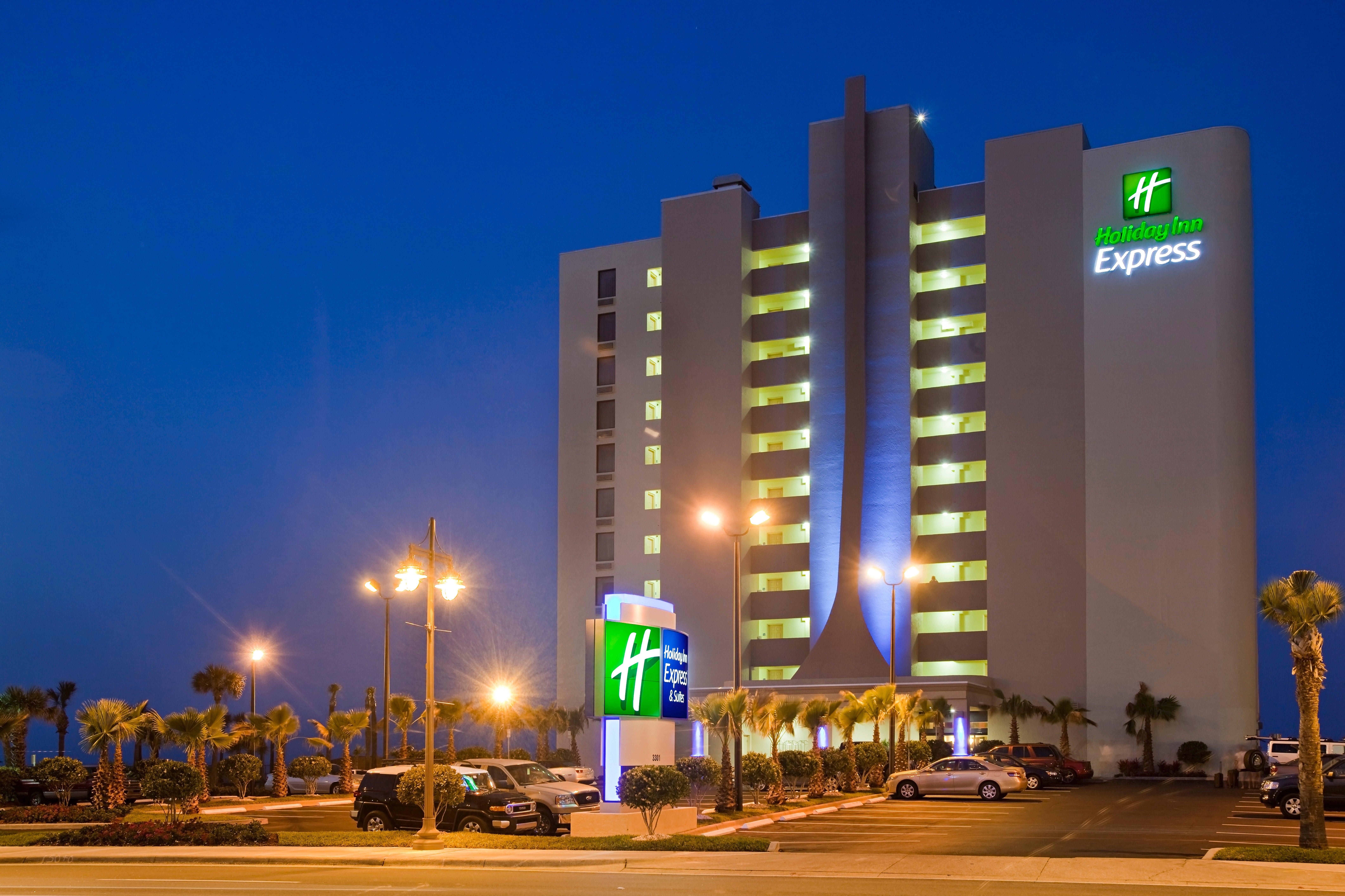 Holiday Inn Express & Suites Oceanfront Daytona Beach Shores By Ihg Zewnętrze zdjęcie