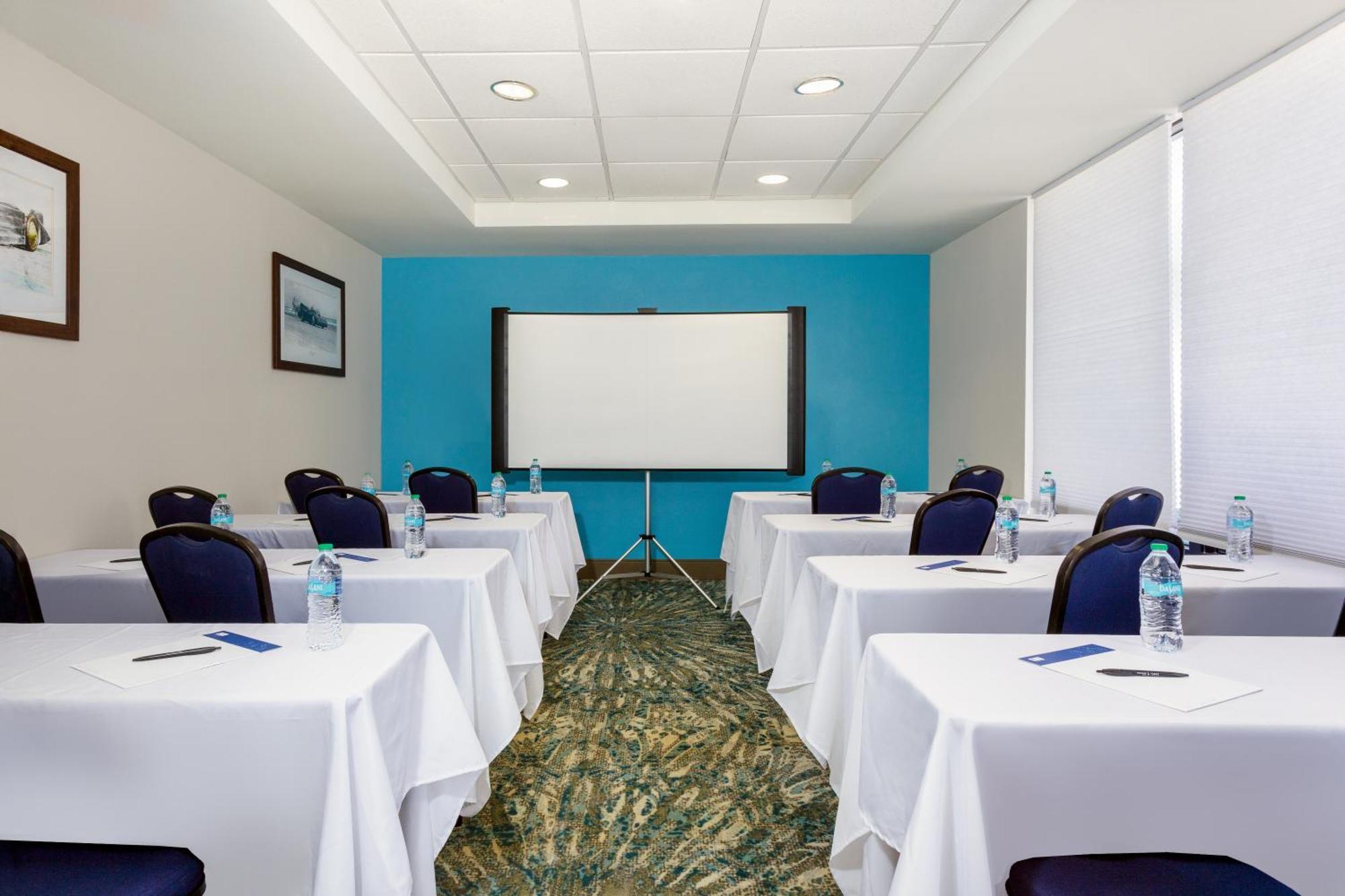 Holiday Inn Express & Suites Oceanfront Daytona Beach Shores By Ihg Zewnętrze zdjęcie