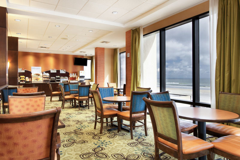 Holiday Inn Express & Suites Oceanfront Daytona Beach Shores By Ihg Zewnętrze zdjęcie