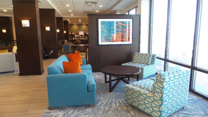 Holiday Inn Express & Suites Oceanfront Daytona Beach Shores By Ihg Zewnętrze zdjęcie