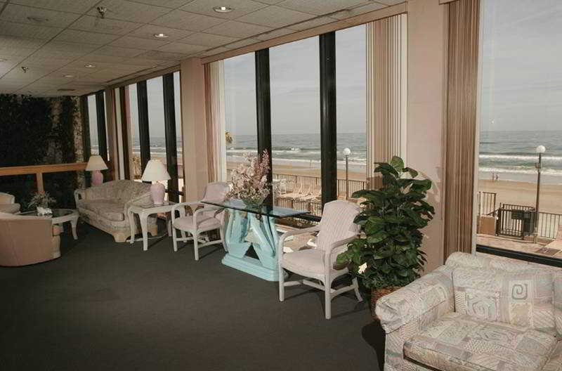 Holiday Inn Express & Suites Oceanfront Daytona Beach Shores By Ihg Wnętrze zdjęcie